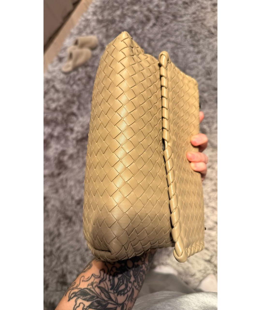 BOTTEGA VENETA Бежевая кожаная сумка через плечо, фото 4