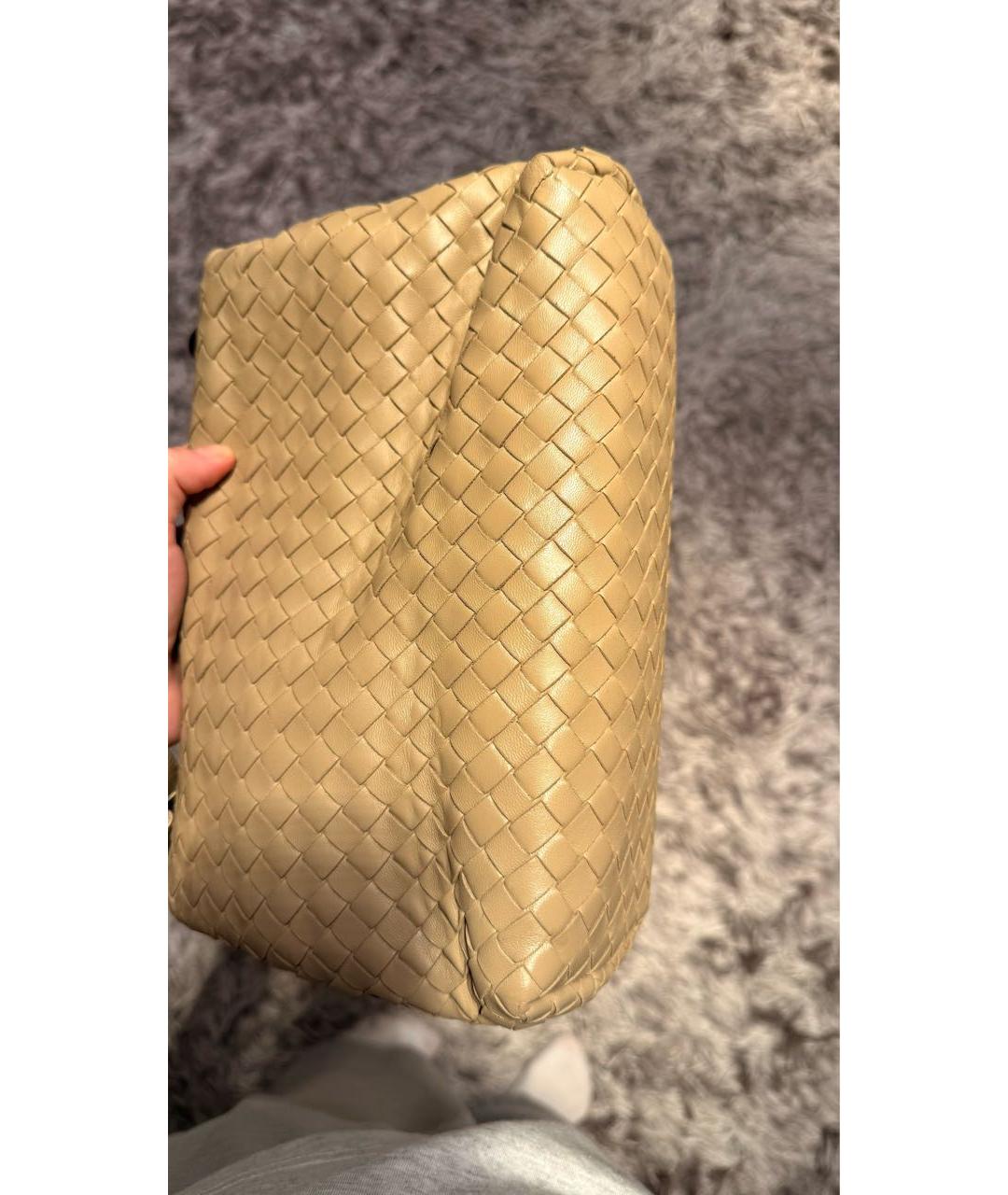 BOTTEGA VENETA Бежевая кожаная сумка через плечо, фото 3
