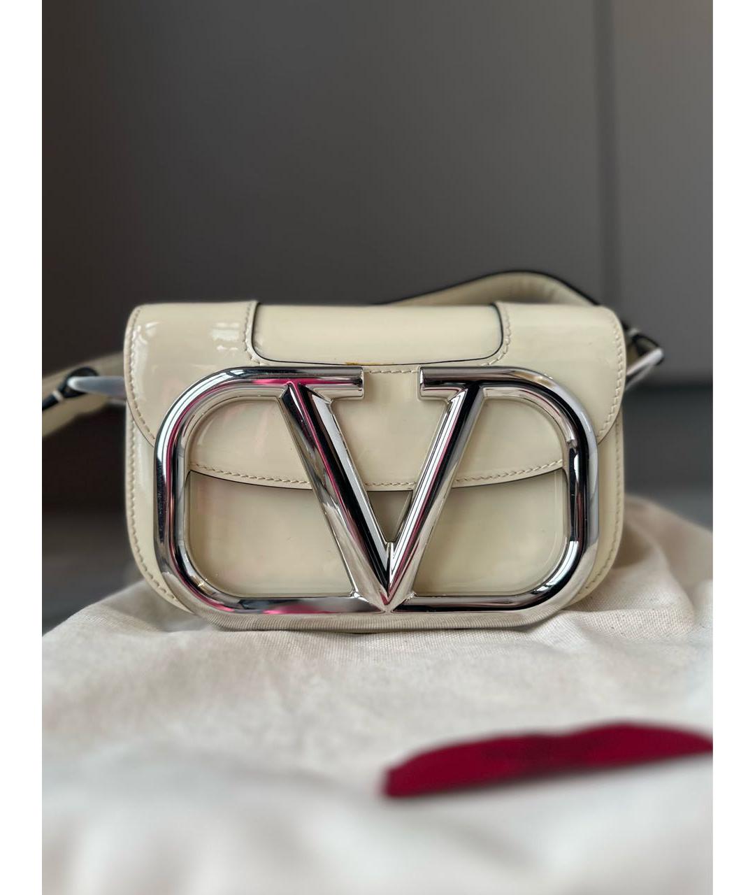 VALENTINO Белая кожаная сумка через плечо, фото 7