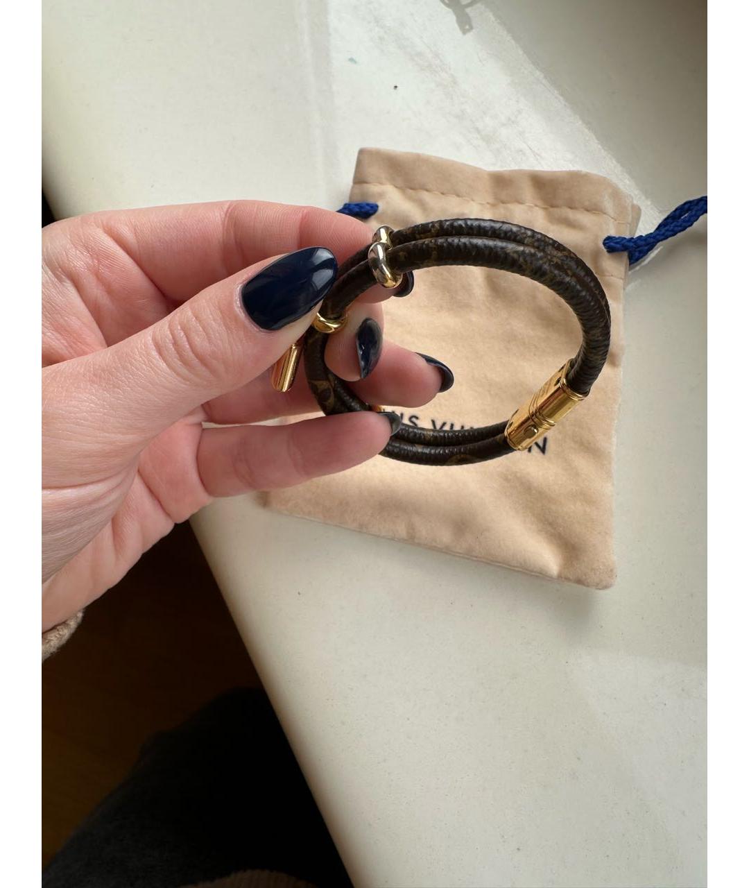 LOUIS VUITTON Коричневый браслет, фото 4