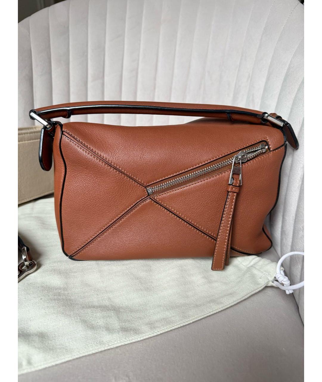 LOEWE Коричневая кожаная сумка через плечо, фото 4