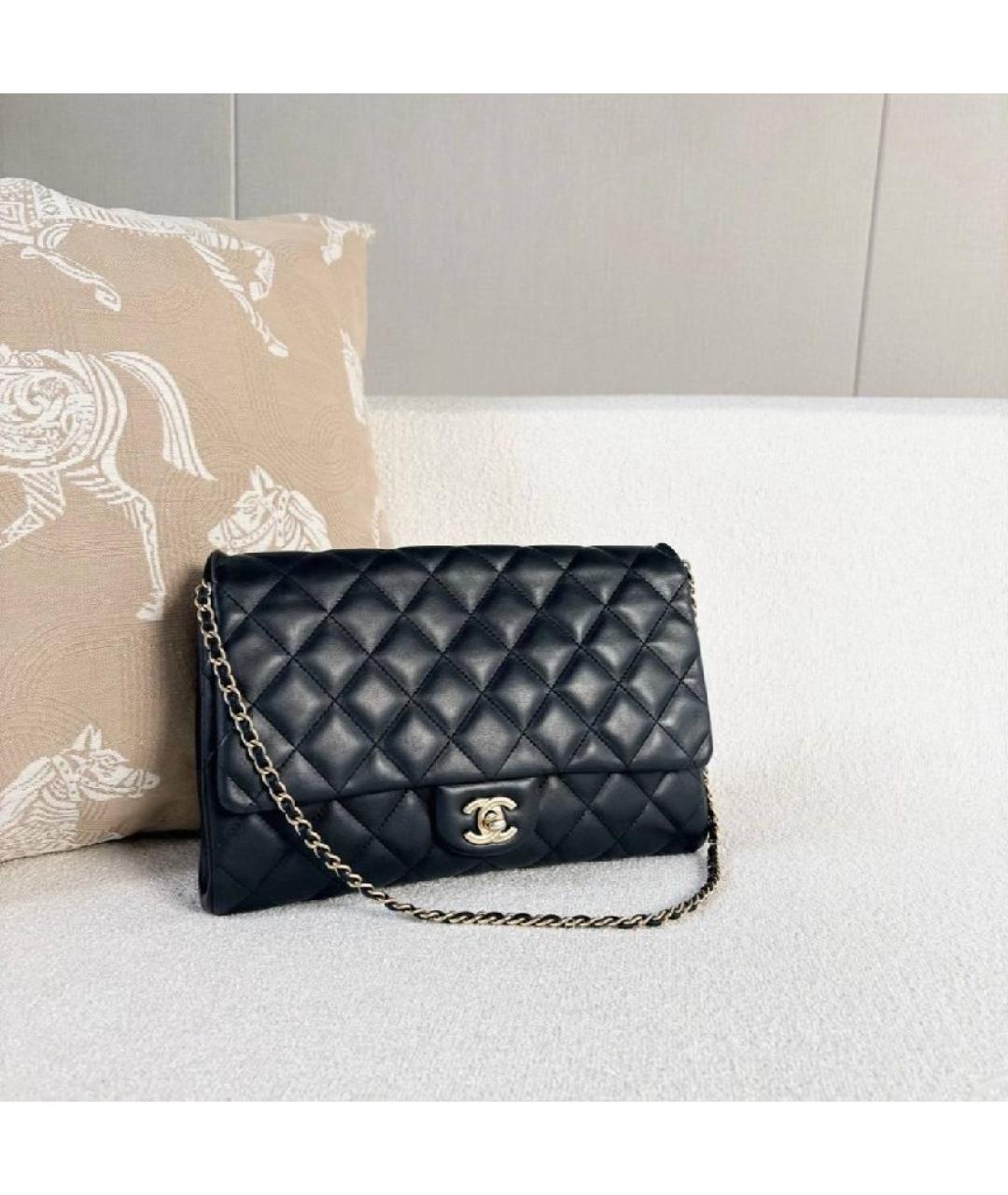 CHANEL Черная кожаная сумка через плечо, фото 4