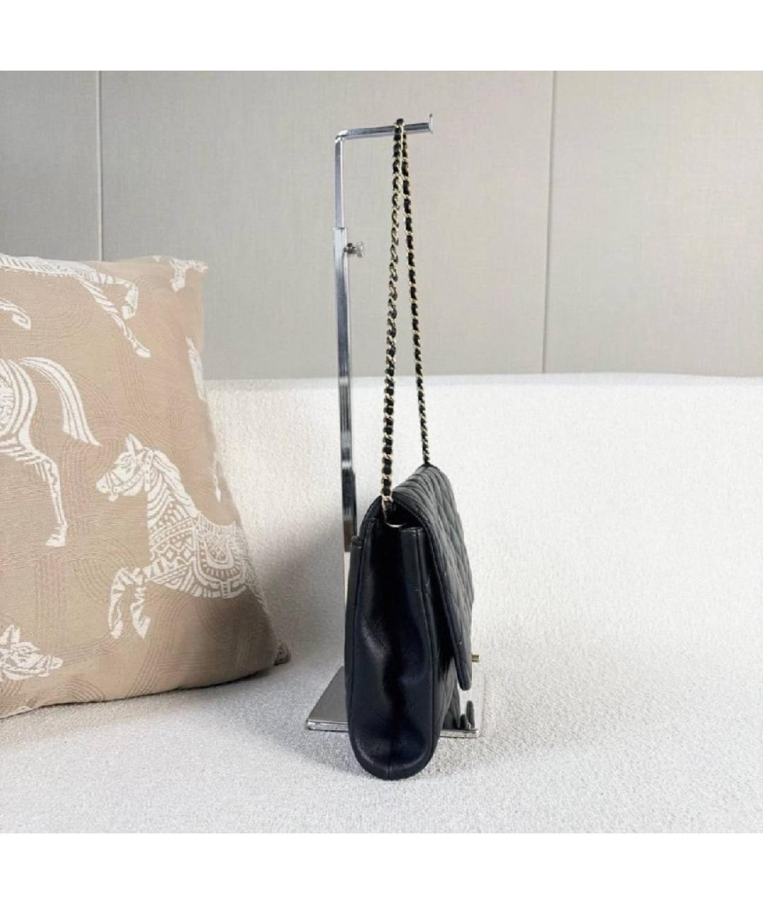 CHANEL Черная кожаная сумка через плечо, фото 6