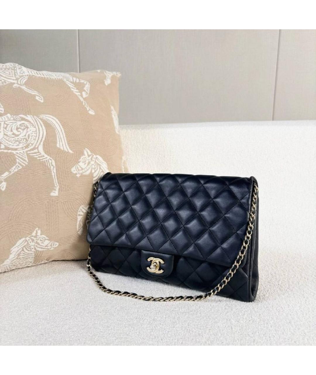 CHANEL Черная кожаная сумка через плечо, фото 3