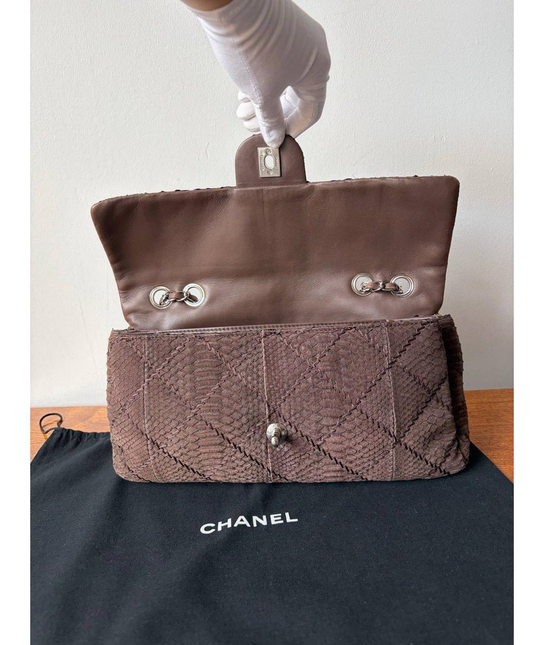 CHANEL Коричневая кожаная сумка через плечо, фото 6