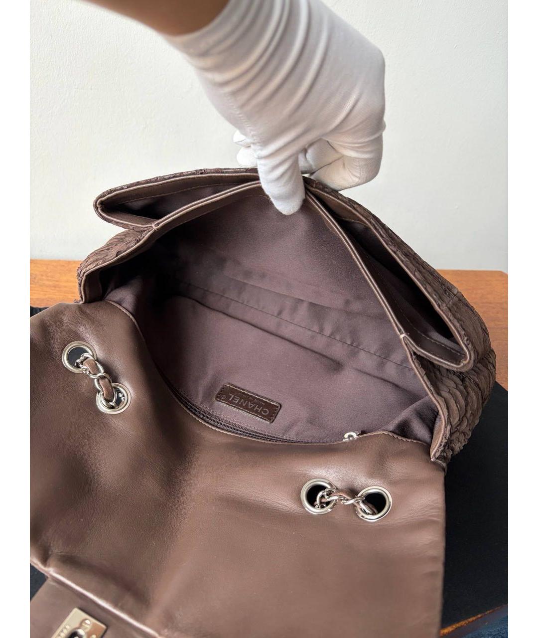 CHANEL Коричневая кожаная сумка через плечо, фото 5