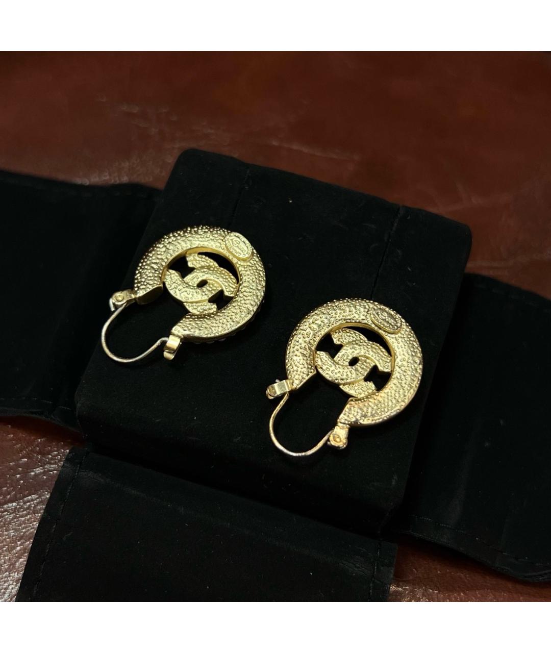 CHANEL Золотые металлические серьги, фото 8