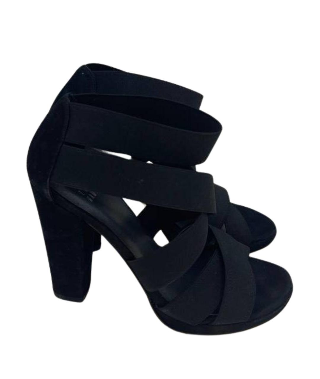 STUART WEITZMAN Черные текстильные босоножки, фото 1