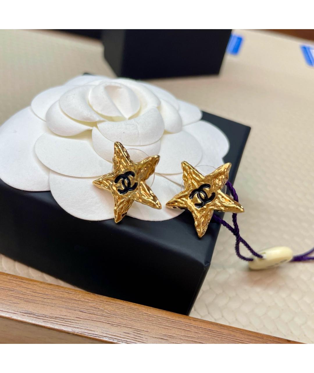 CHANEL Золотые металлические серьги, фото 3