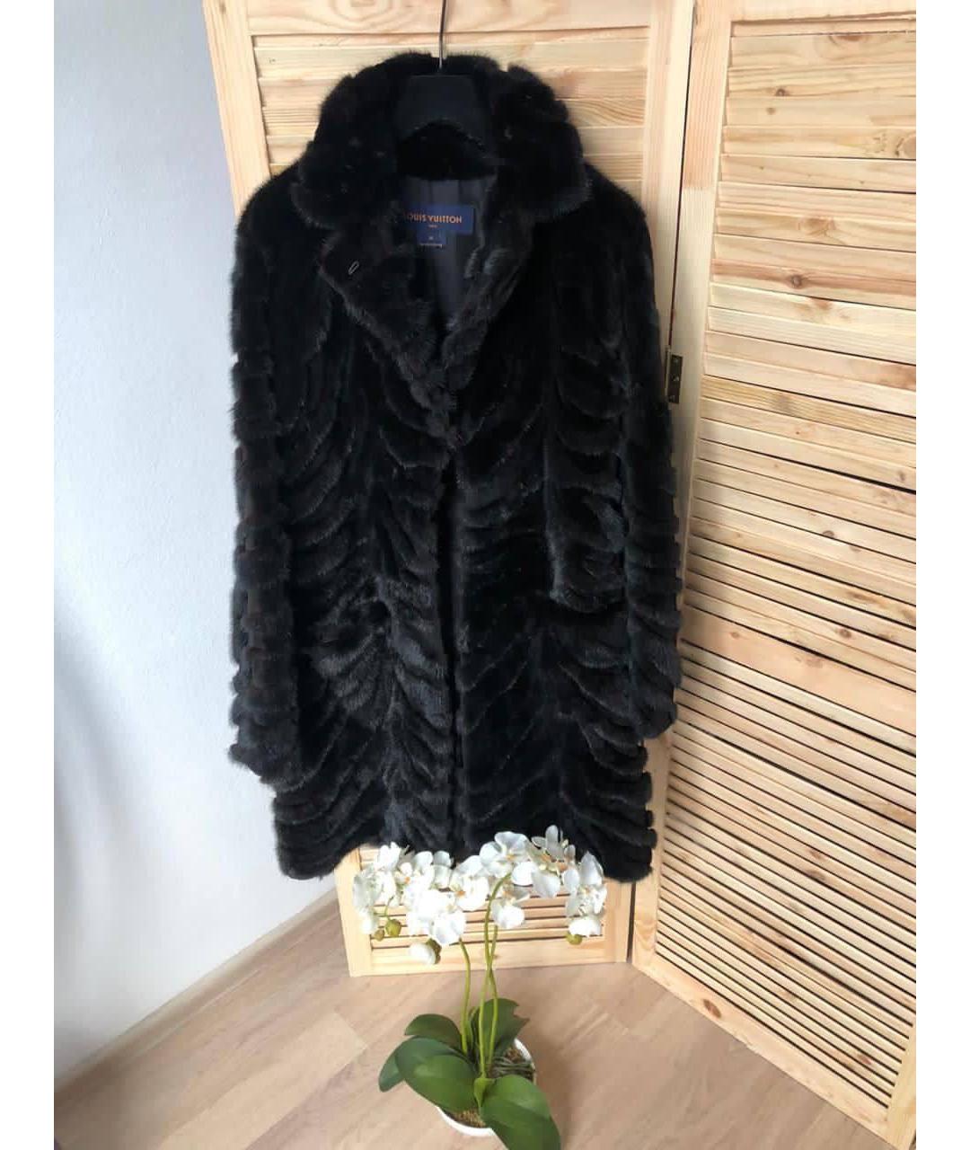 LOUIS VUITTON Черная меховая шуба, фото 9
