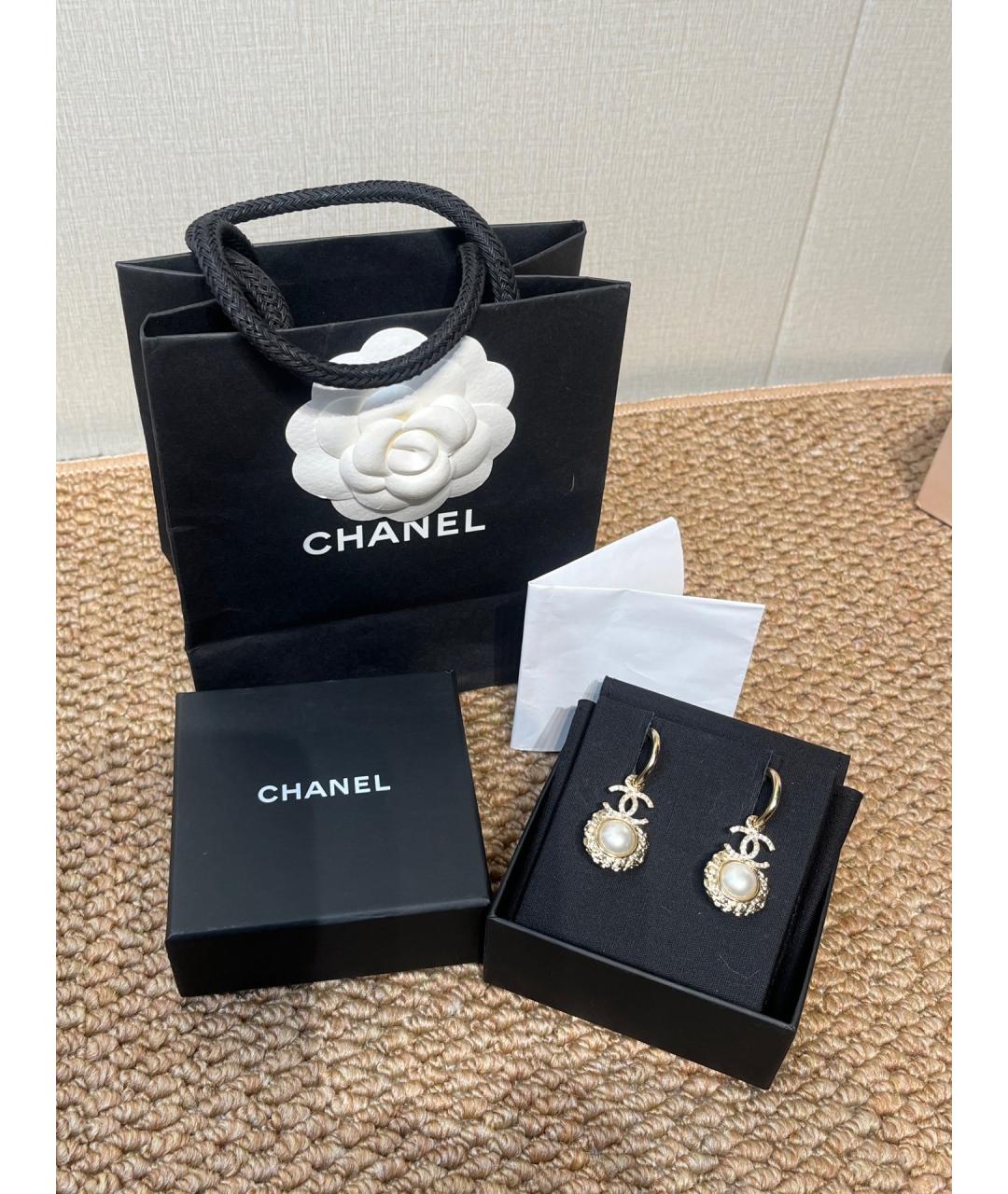 CHANEL Золотые металлические серьги, фото 7