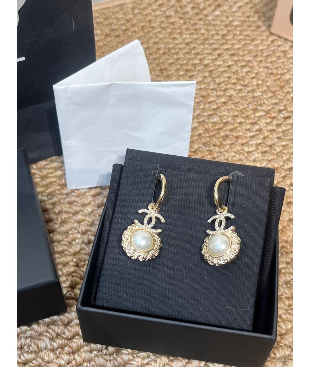 CHANEL Золотые металлические серьги, фото 4