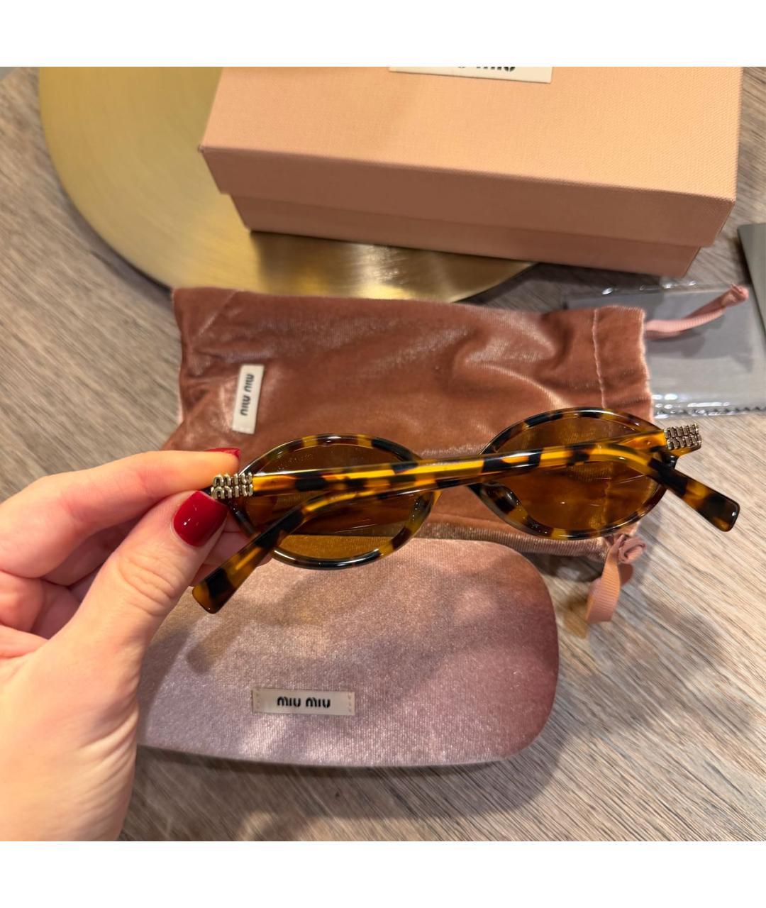 MIU MIU Коричневые пластиковые солнцезащитные очки, фото 8