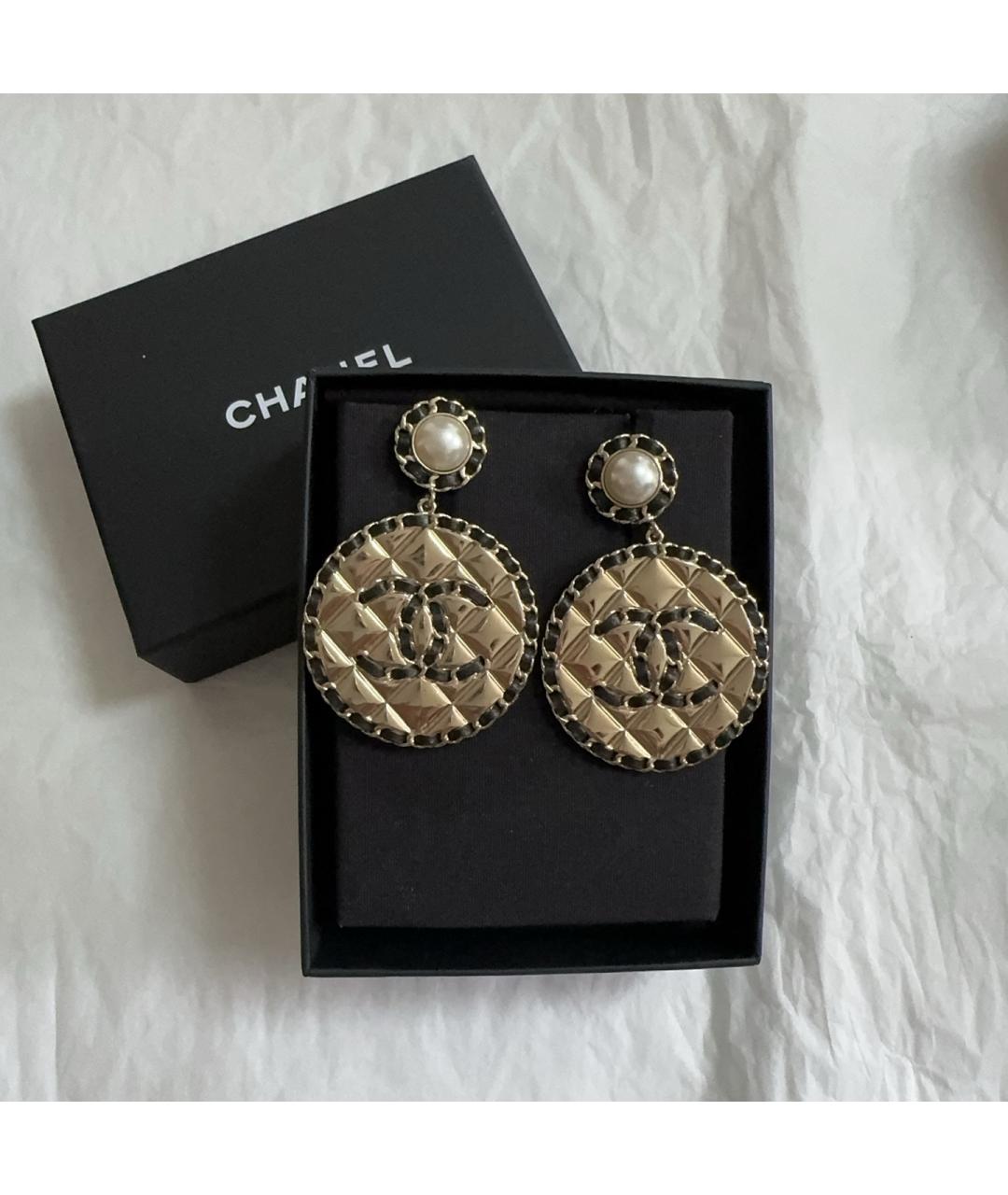 CHANEL Золотые металлические серьги, фото 6