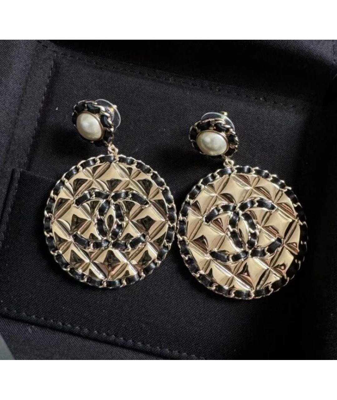 CHANEL Золотые металлические серьги, фото 5