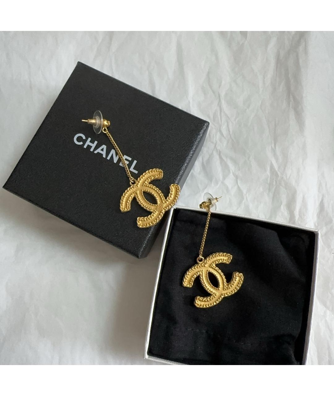 CHANEL Золотые металлические серьги, фото 2