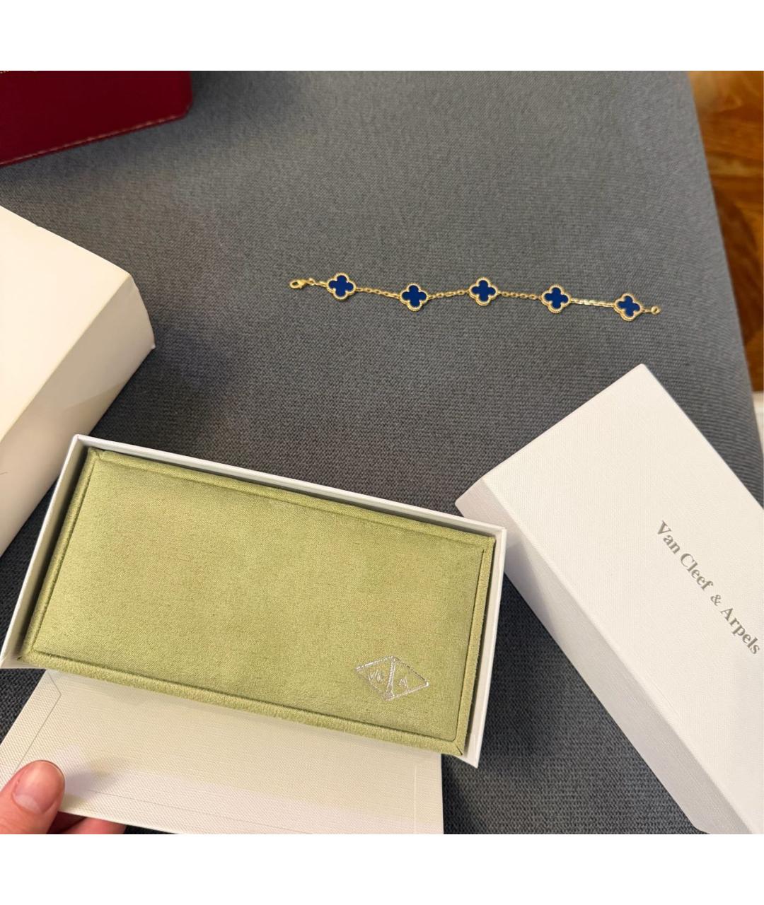 VAN CLEEF & ARPELS Синий браслет из желтого золота, фото 2