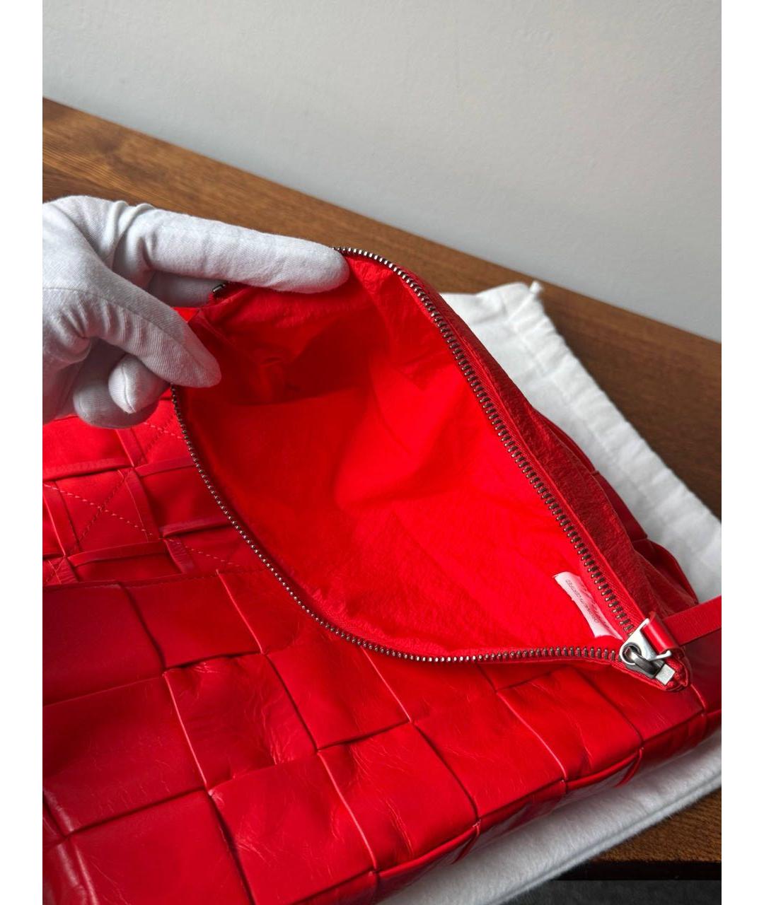 BOTTEGA VENETA Красная кожаная сумка через плечо, фото 8