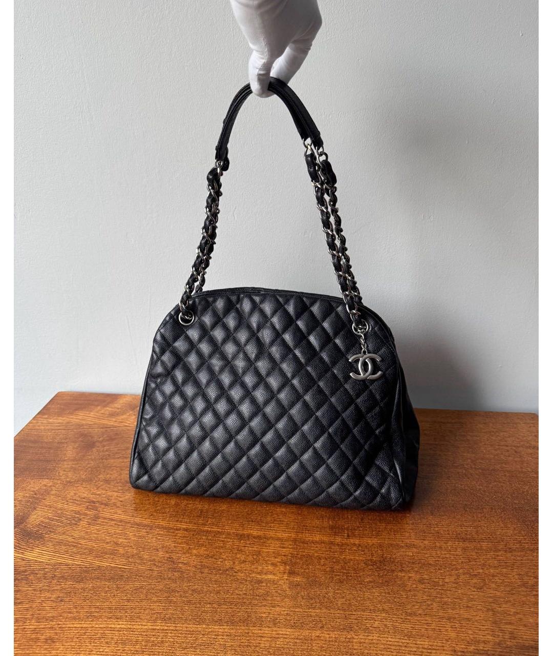 CHANEL Черная кожаная сумка через плечо, фото 9