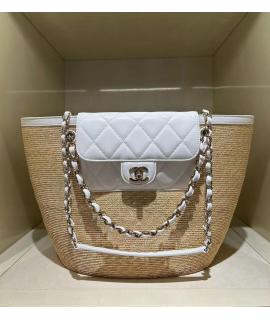 CHANEL Сумка с короткими ручками