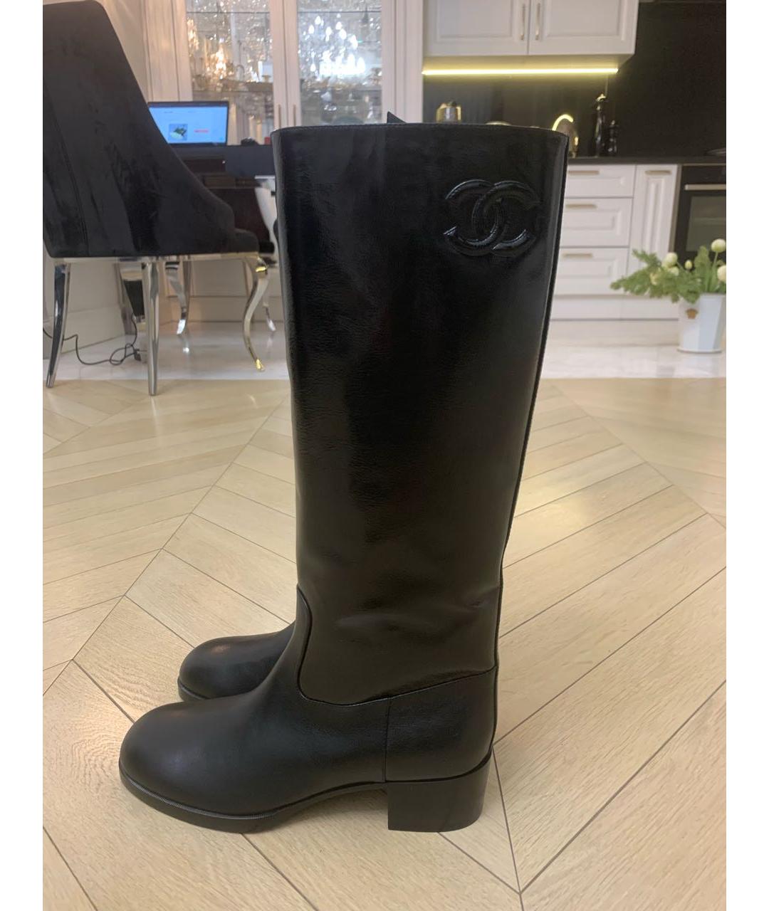 CHANEL Черные кожаные сапоги, фото 8