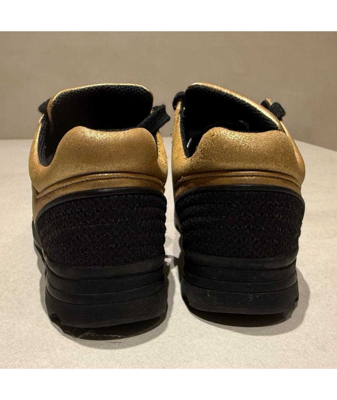 CHANEL Золотые кожаные кроссовки, фото 6