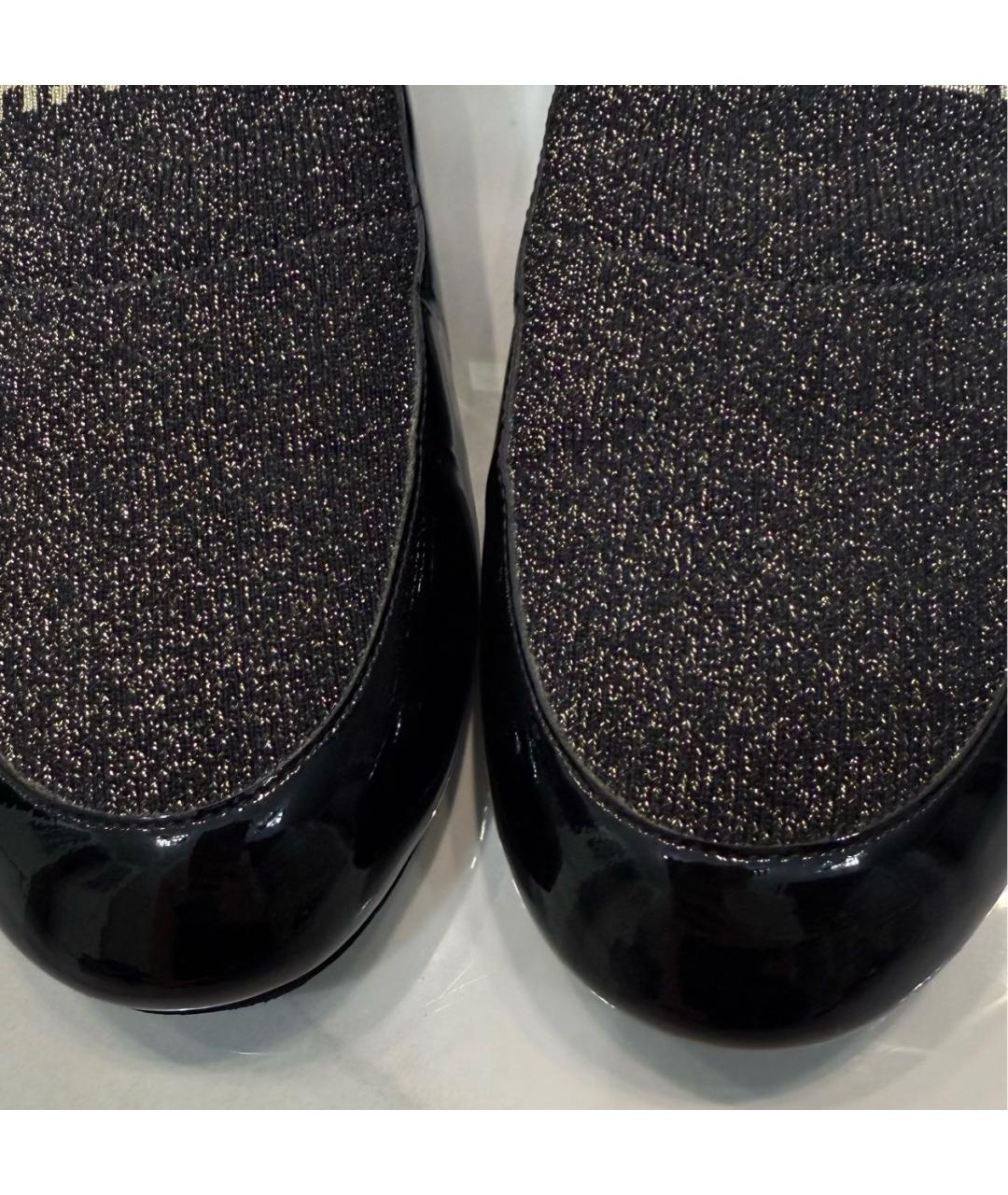 CHANEL Черные лоферы из лакированной кожи, фото 4