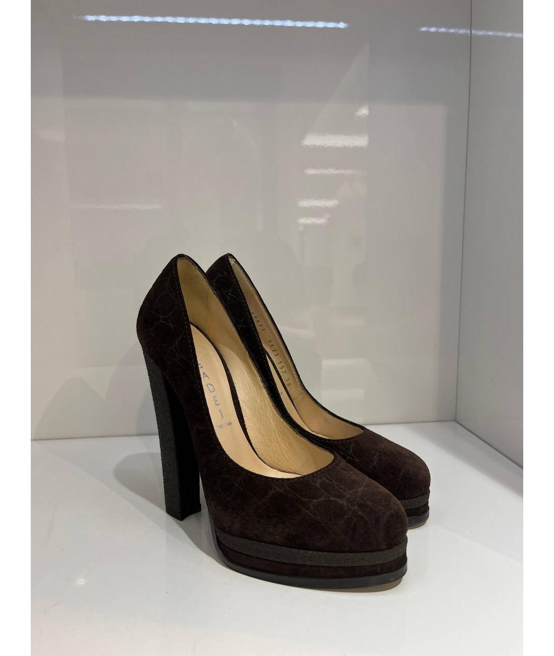 CASADEI Коричневые замшевые туфли, фото 2