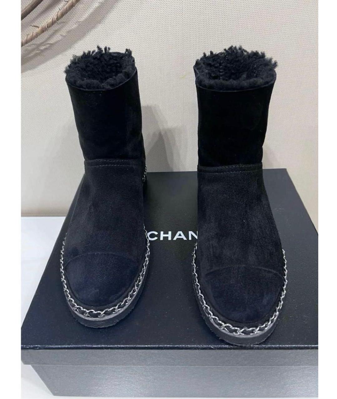 CHANEL Черные замшевые ботинки, фото 2