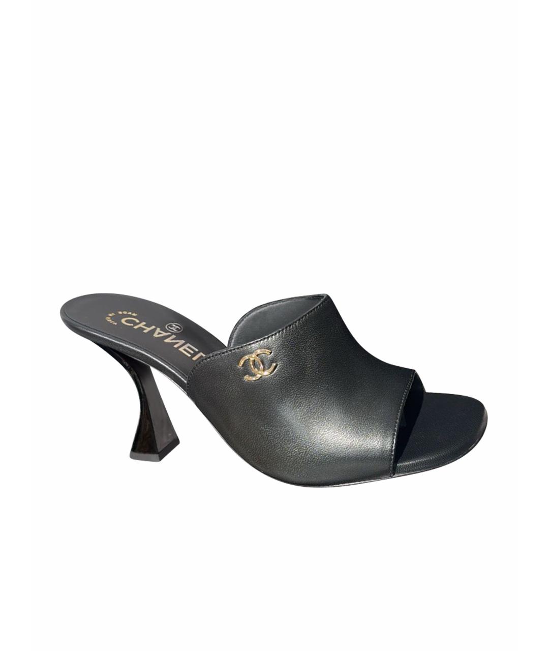 CHANEL Черные кожаные мюли, фото 1