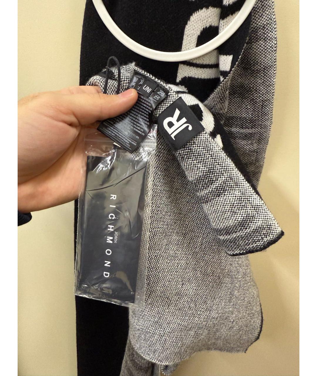 JOHN RICHMOND Черный шарф, фото 3