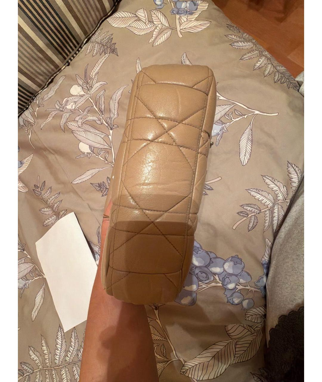 CHRISTIAN DIOR Бежевая кожаная сумка через плечо, фото 8