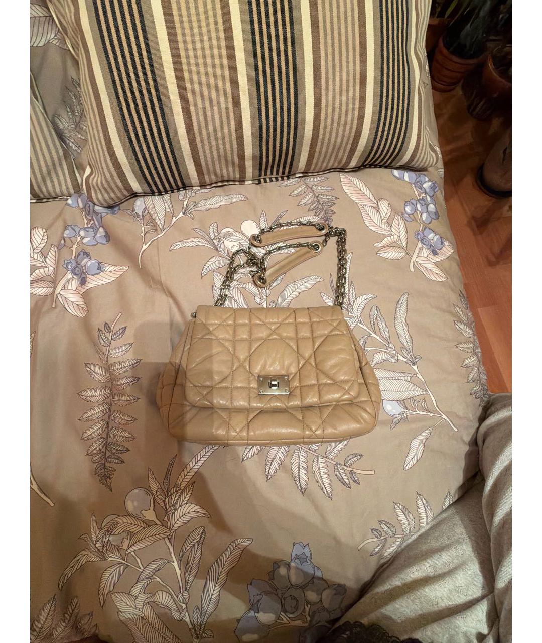 CHRISTIAN DIOR Бежевая кожаная сумка через плечо, фото 9