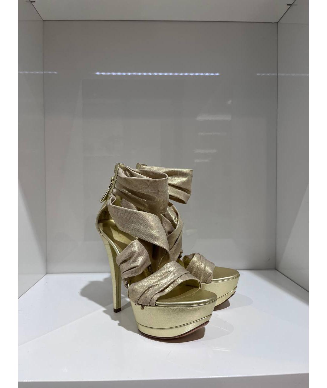 CASADEI Золотые кожаные босоножки, фото 2