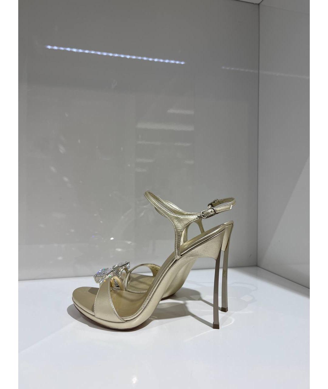 CASADEI Золотые кожаные босоножки, фото 4
