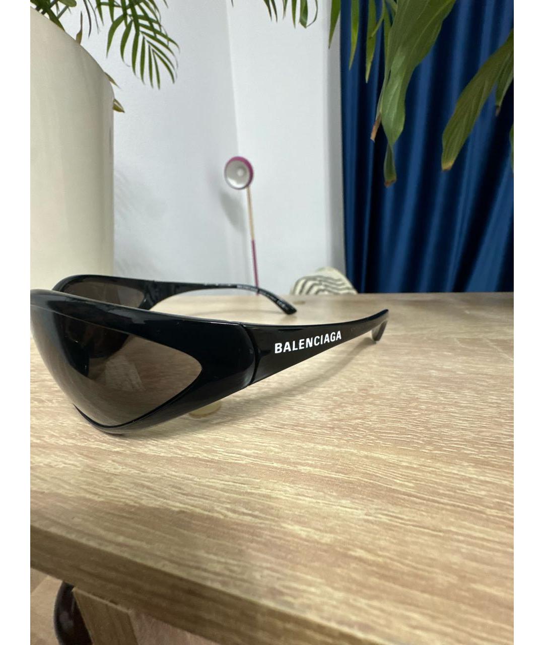 BALENCIAGA Черные пластиковые солнцезащитные очки, фото 3