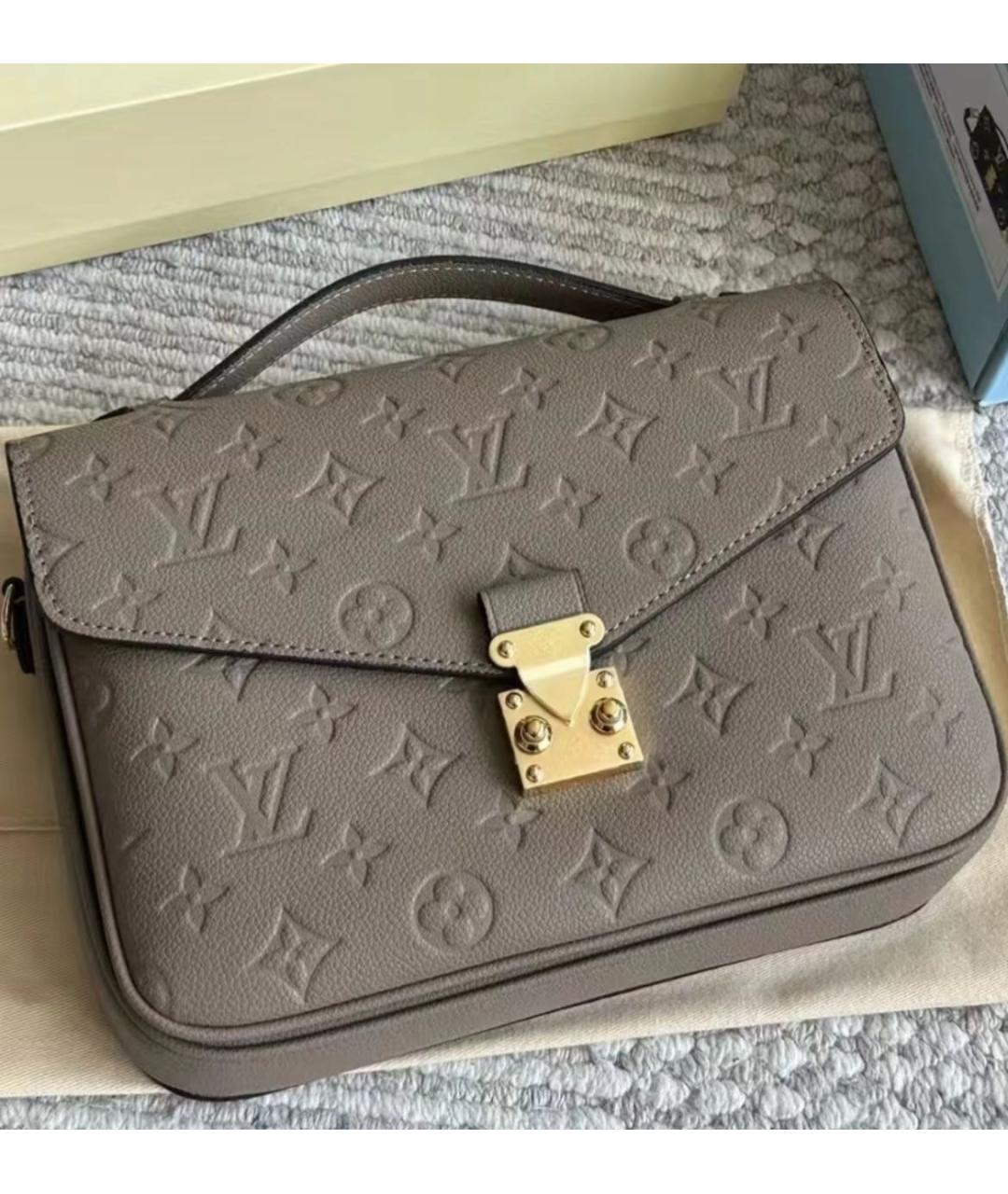 LOUIS VUITTON Бежевая кожаная сумка с короткими ручками, фото 3