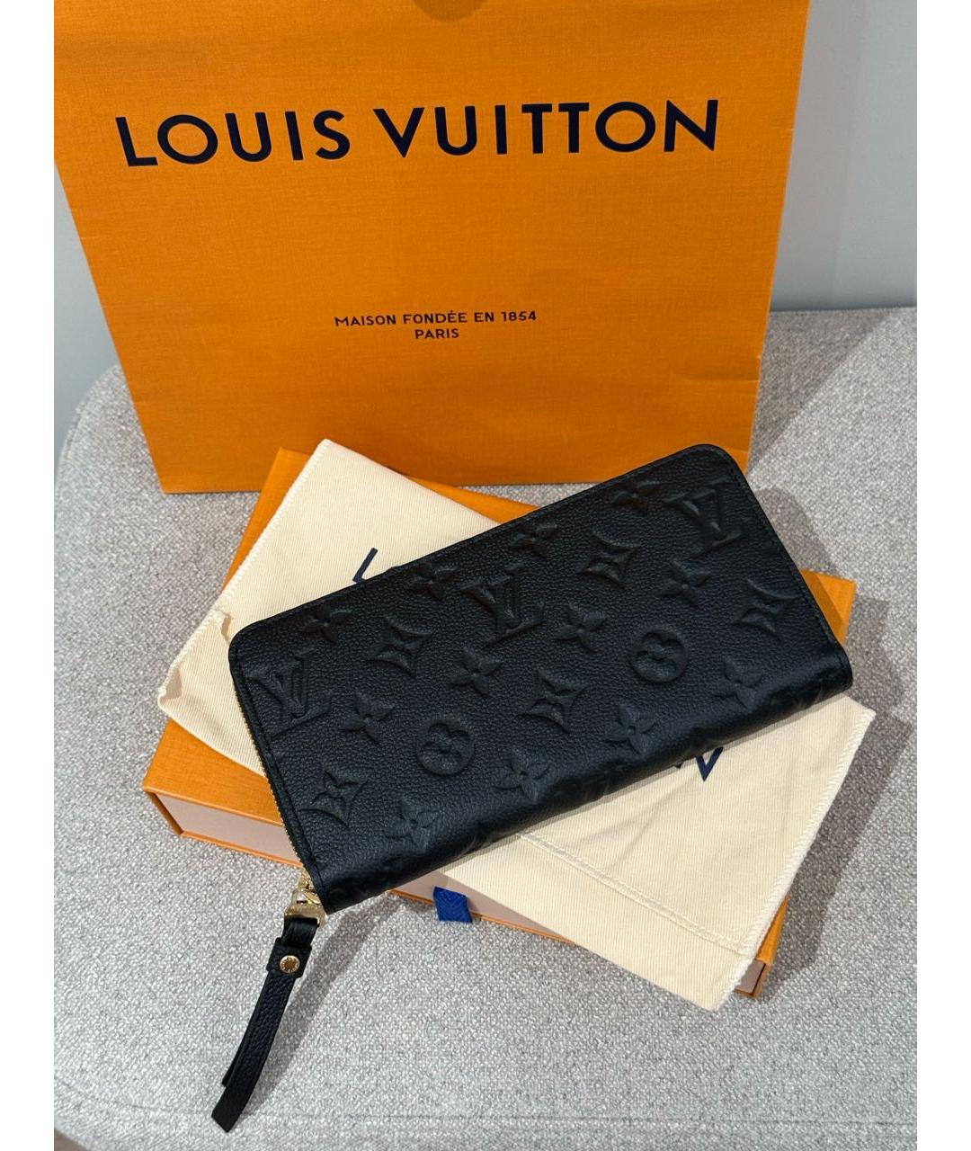 LOUIS VUITTON Черный кожаный кошелек, фото 2