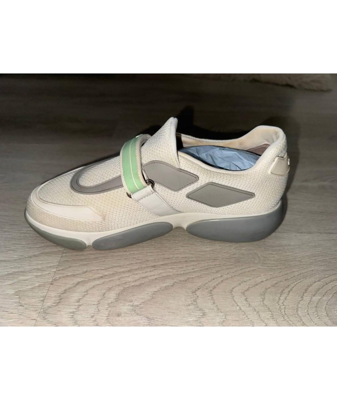 PRADA Белые текстильные кроссовки, фото 2