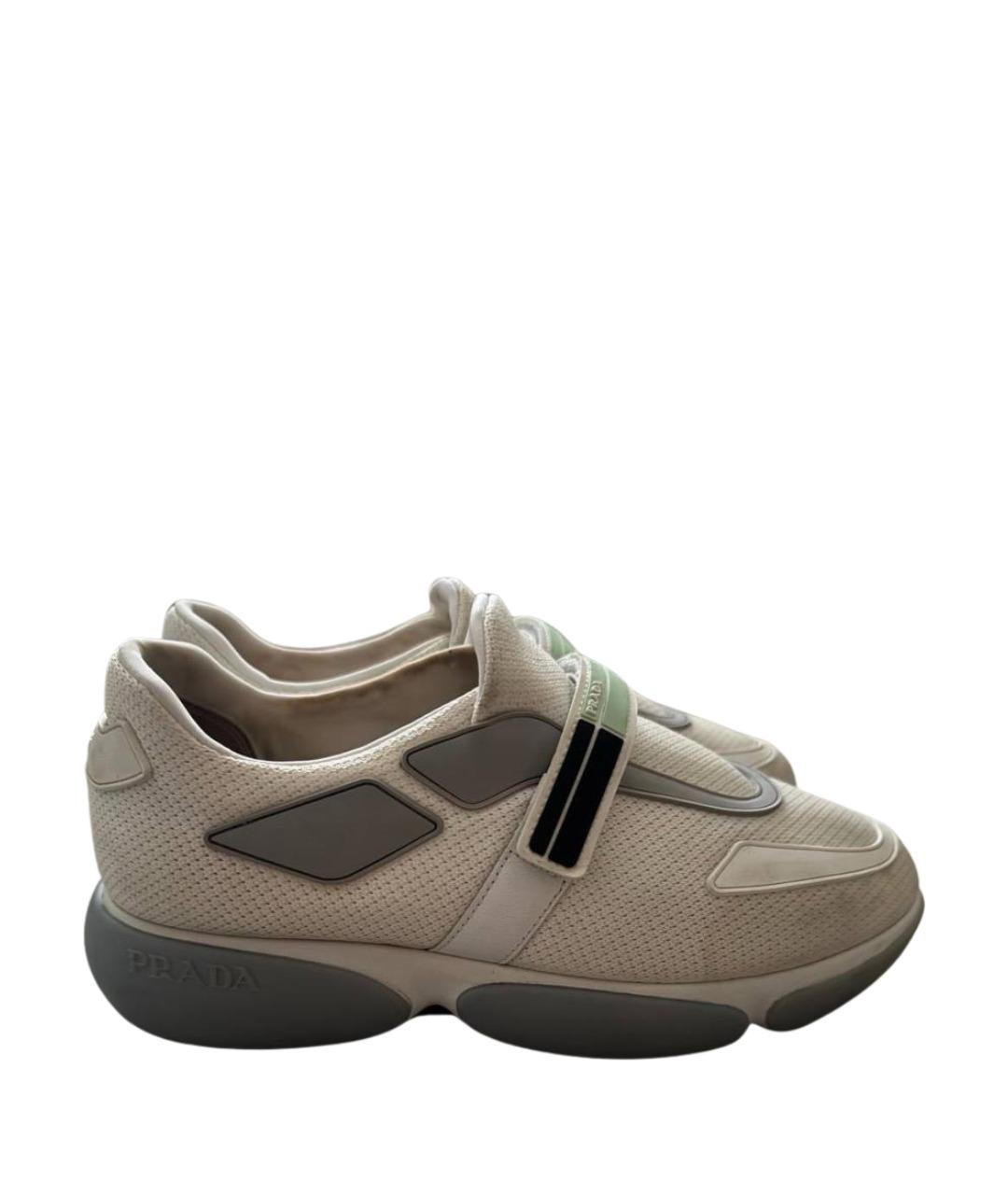 PRADA Белые текстильные кроссовки, фото 1