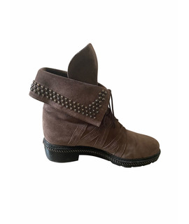

Ботинки STUART WEITZMAN