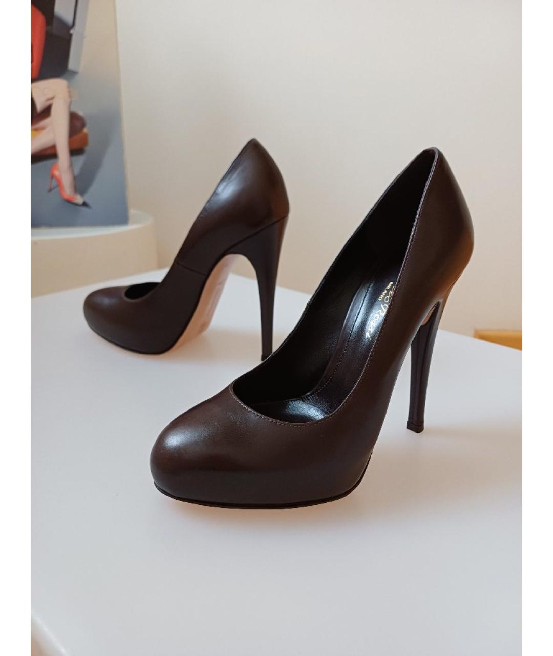 GIANVITO ROSSI Коричневые кожаные туфли, фото 3