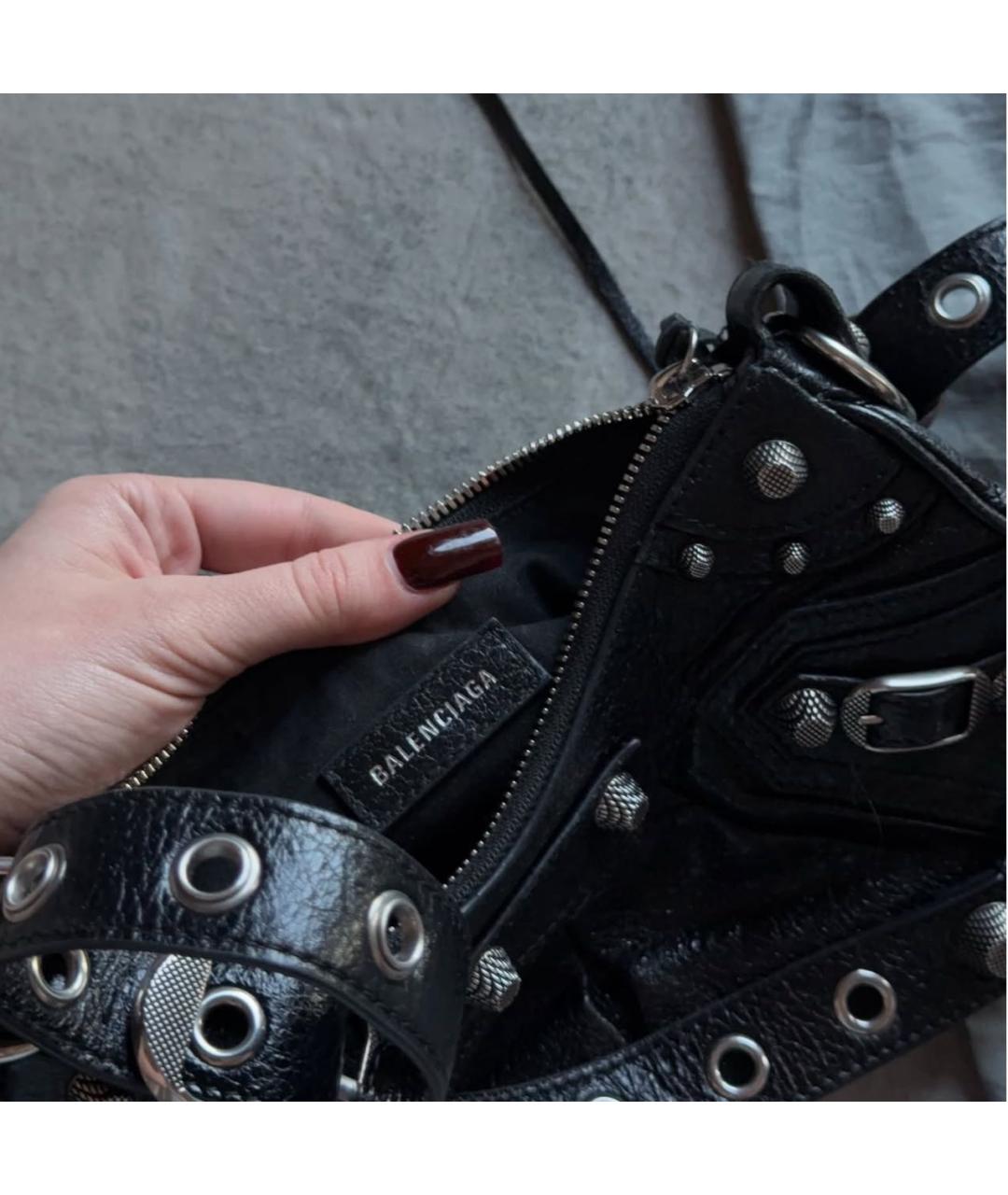 BALENCIAGA Черная кожаная сумка через плечо, фото 4