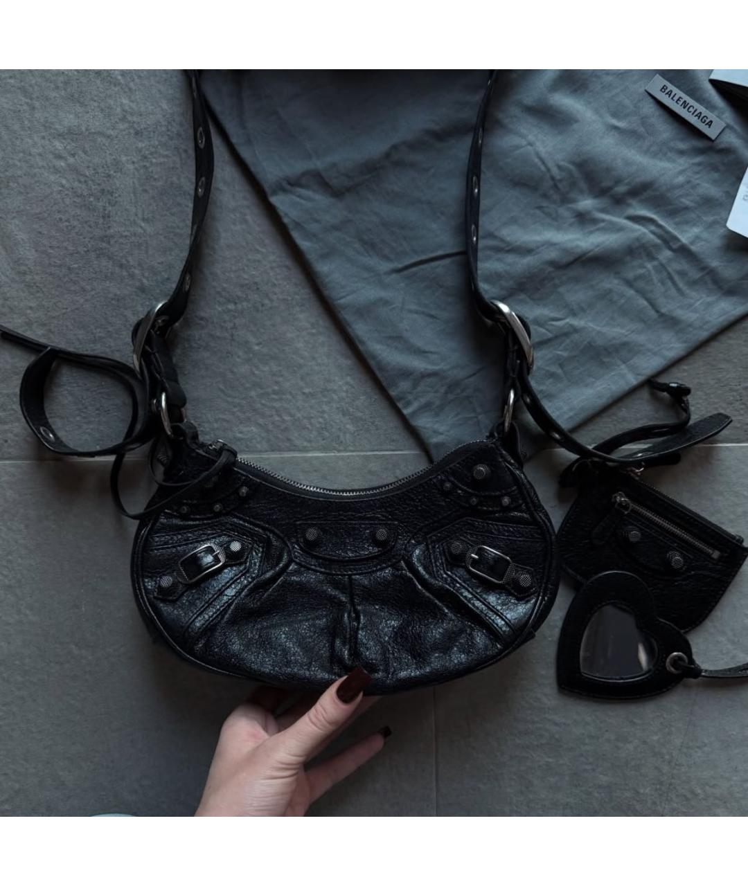 BALENCIAGA Черная кожаная сумка через плечо, фото 8
