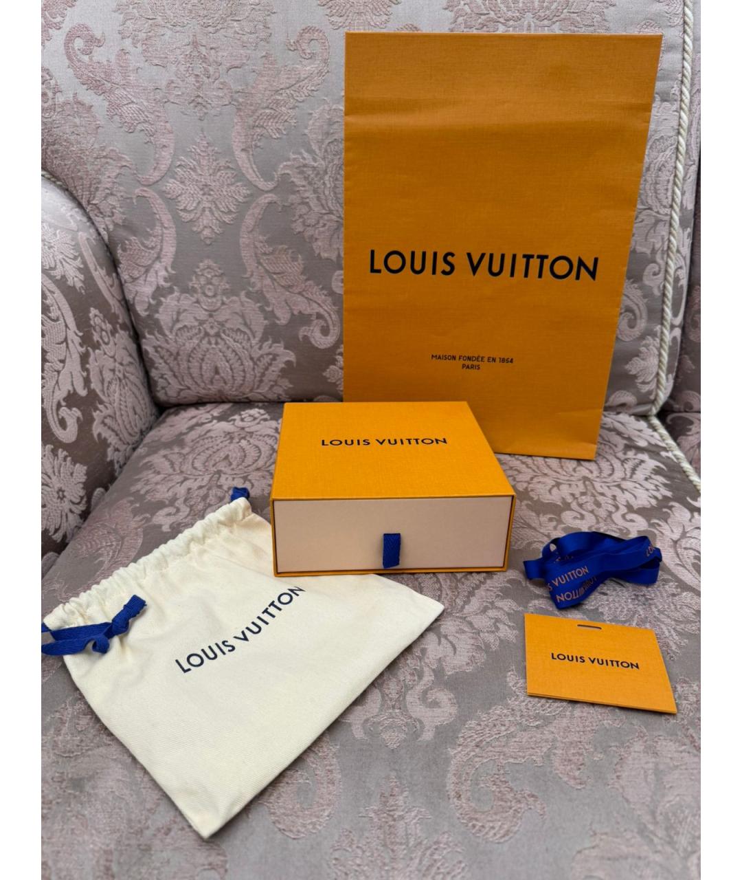 LOUIS VUITTON Черный кожаный ремень, фото 3