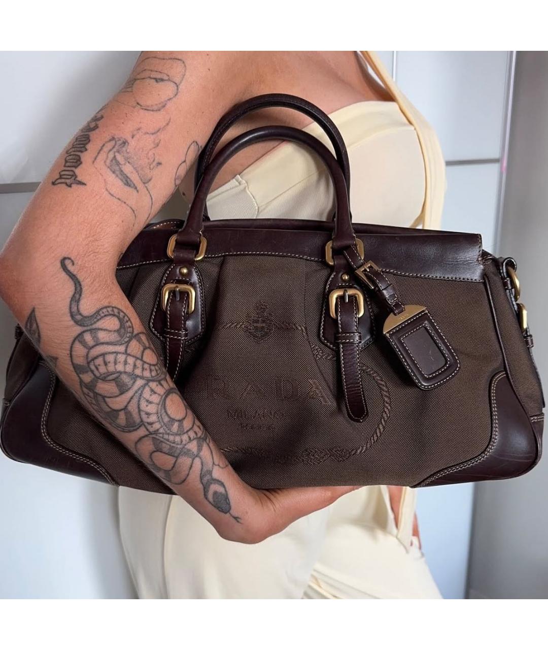 PRADA Коричневая тканевая сумка с короткими ручками, фото 5
