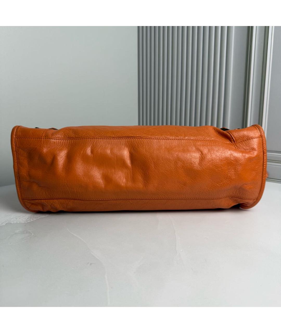 BALENCIAGA Оранжевая кожаная сумка с короткими ручками, фото 2