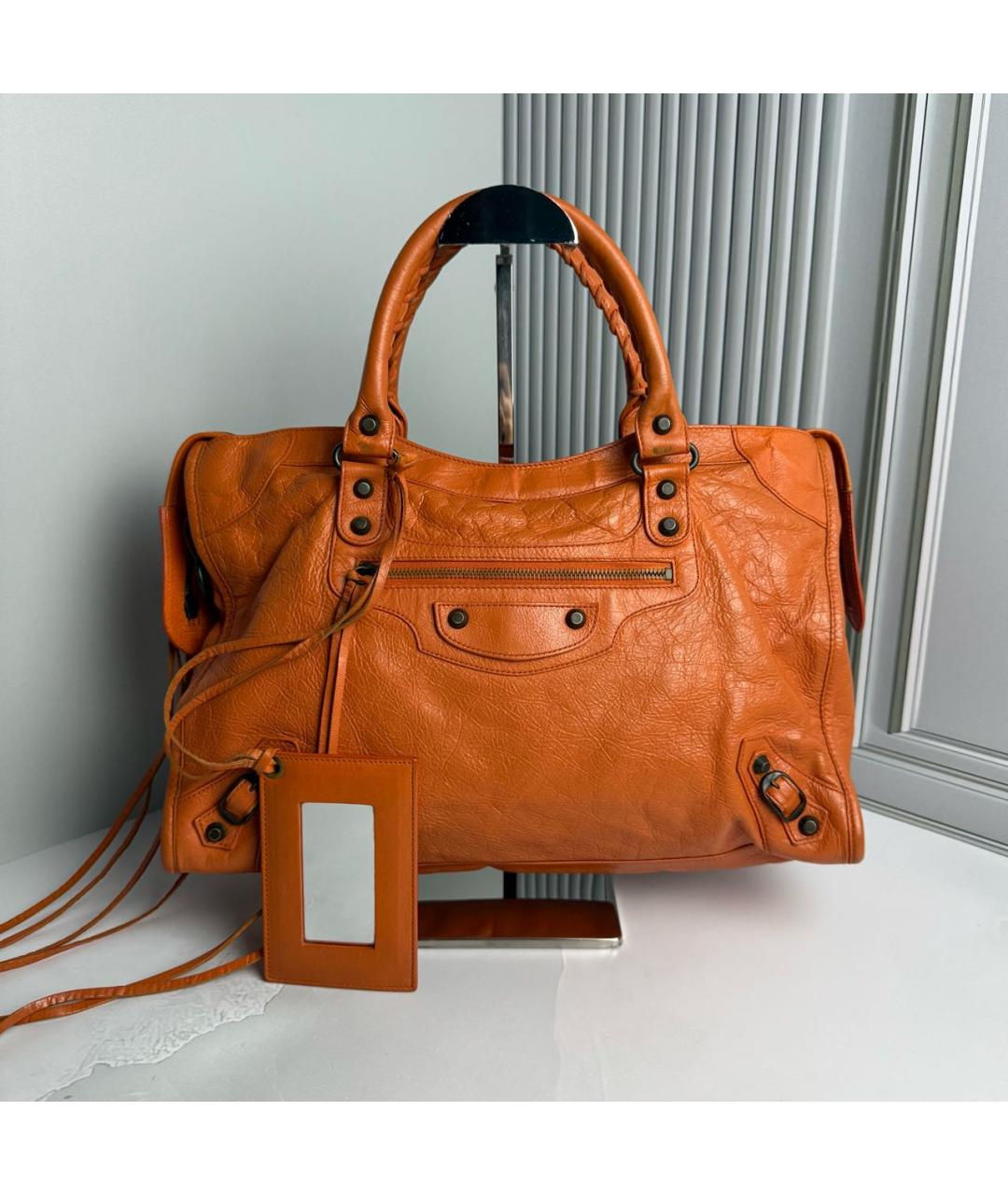 BALENCIAGA Оранжевая кожаная сумка с короткими ручками, фото 9