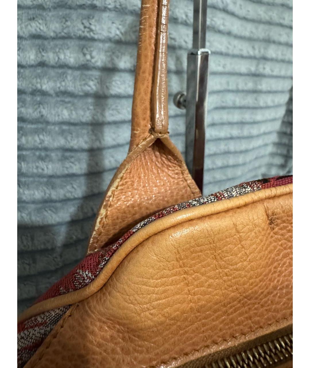 VIVIENNE WESTWOOD Бордовая тканевая сумка с короткими ручками, фото 8