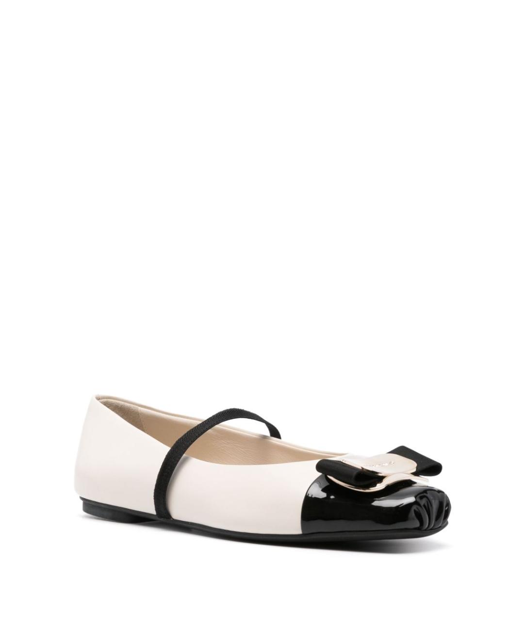 FERRAGAMO Бежевые кожаные балетки, фото 2